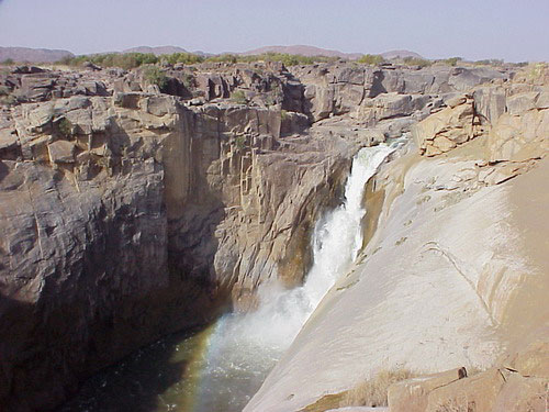 Водопад Ауграбис