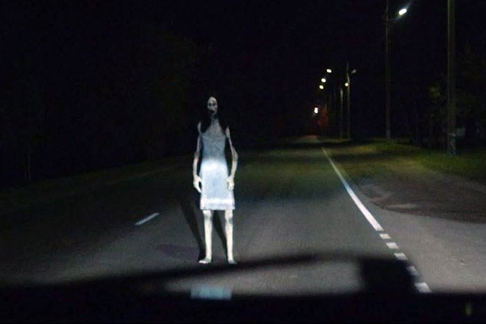 Британцы верят в привидения на дорогах