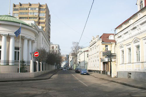Староконюшенный переулок