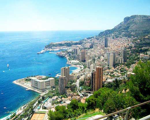 Вид на Монако с высоты птичьего полёта