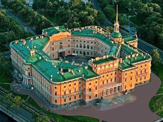 Фотография Михайловского замка