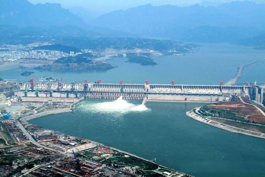 Фотография ГЭС на Янцзы